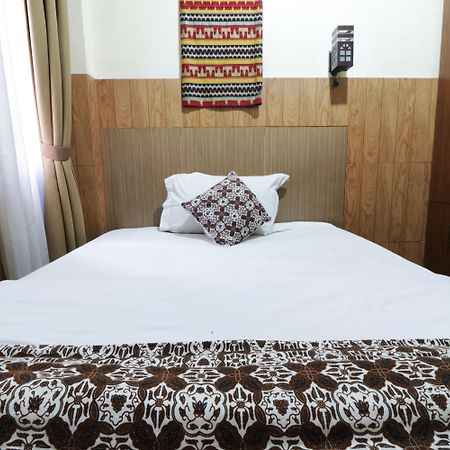 58 Guesthouse Tangerang Pondoklang Extérieur photo